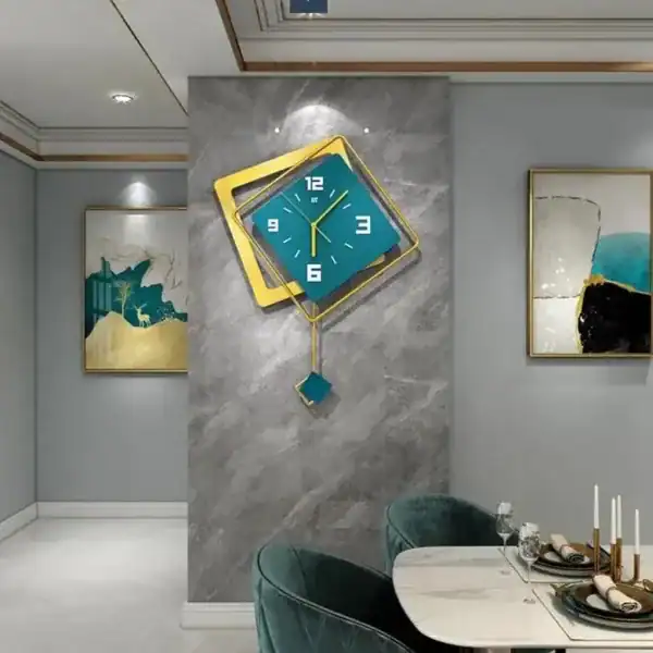 3D wandklok met slinger, zwart of blauw, foto 3