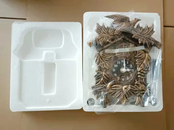 Antieke koekoeksklok, traditionele stijl