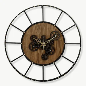 Wandklok designer, met tandwielen en industrieel design