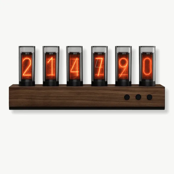 Vintage houten wandklok in zilver, rood of zwart