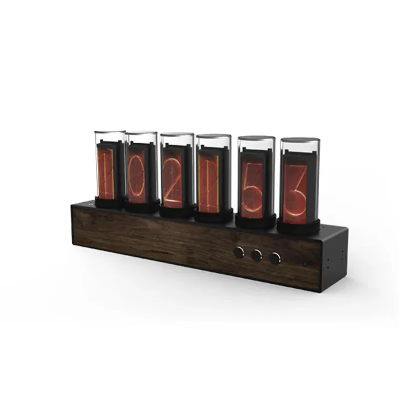 Vintage houten wandklok in zilver, rood of zwart
