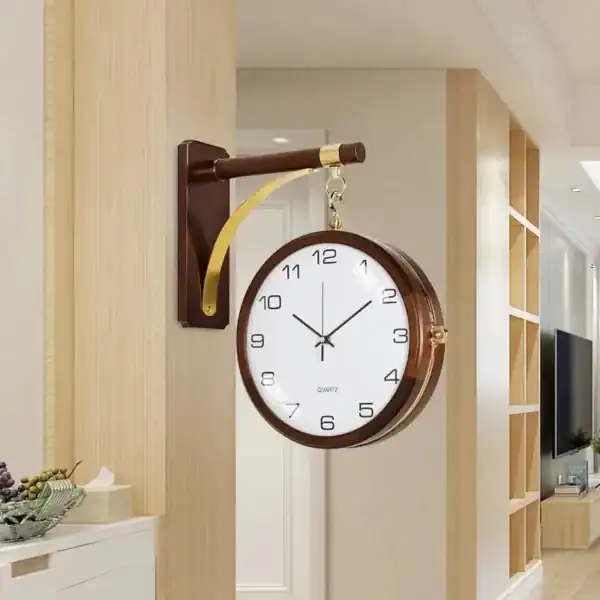 Dubbelzijdige wandklok aan muurarm, hout, wit-zwart of wit-goud, foto 3