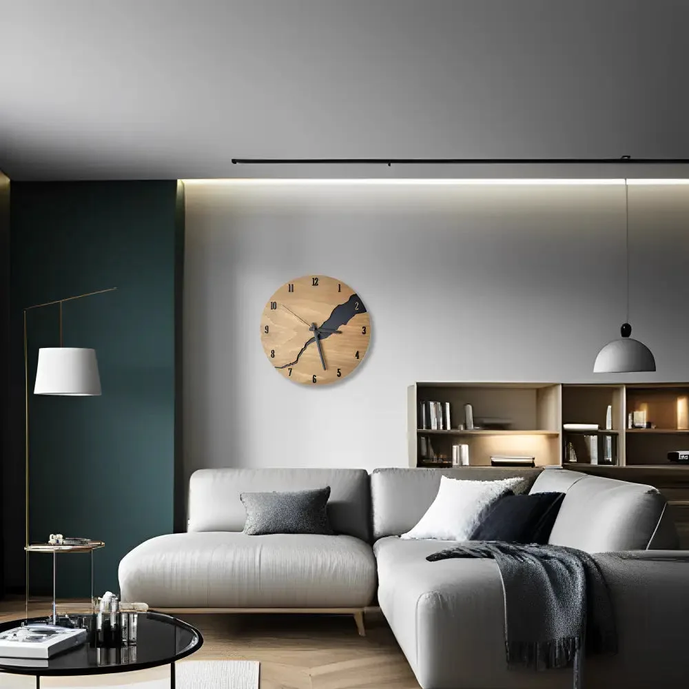 Houten design wandklok, licht of donker hout