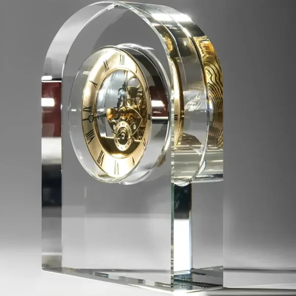 Bureauklok design, met transparante afwerking