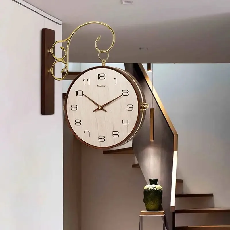 Horloge Double Face en Bois