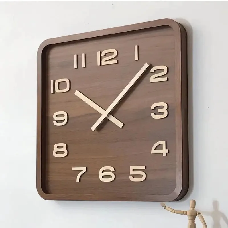 Vierkante houten wandklok, verkrijgbaar in 25 cm en 30 cm