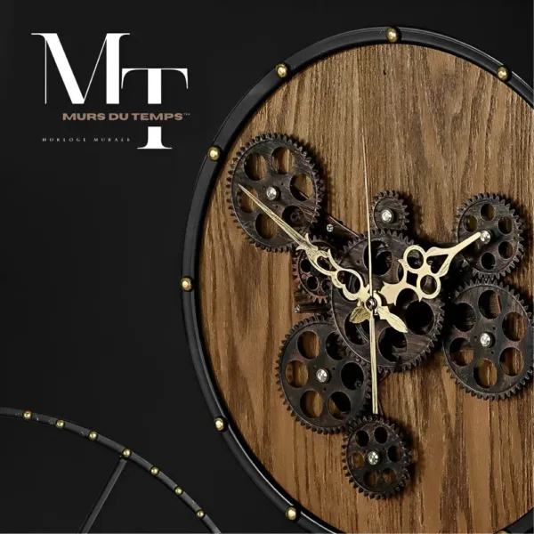 Wandklok designer, met tandwielen en industrieel design