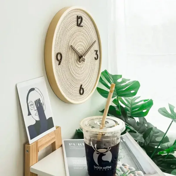 Wandklok goud 40 cm, lichtbruin en crèmewit