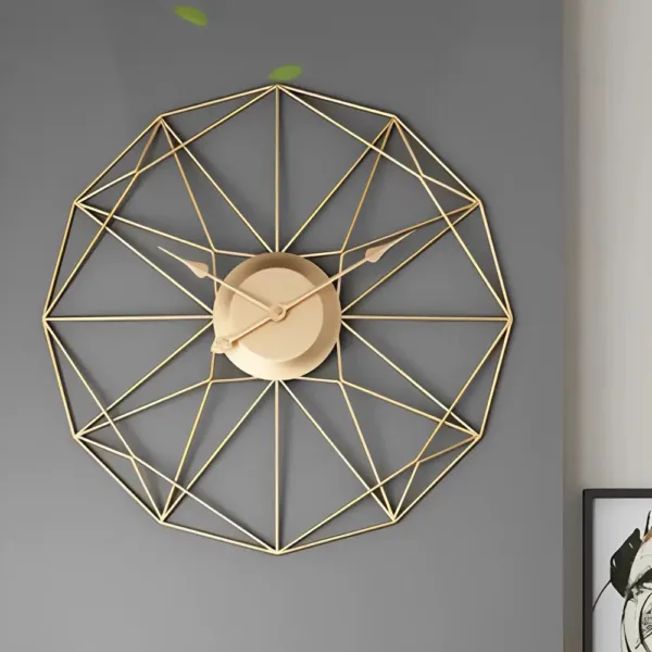Grote design wandklok, goud of zwart, opvallend formaat