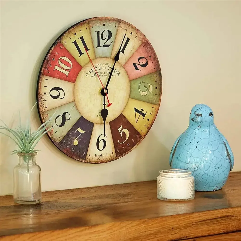 Vintage wandklok hout, decoratief voor de keuken