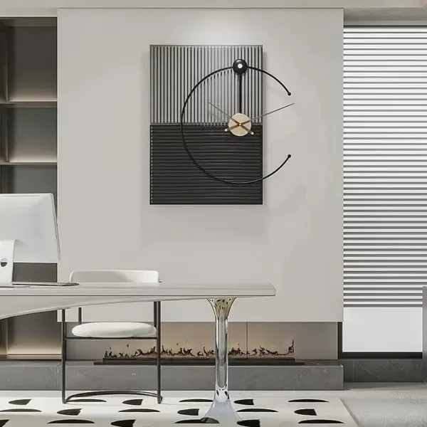 Design wandklokken in verschillende afmetingen