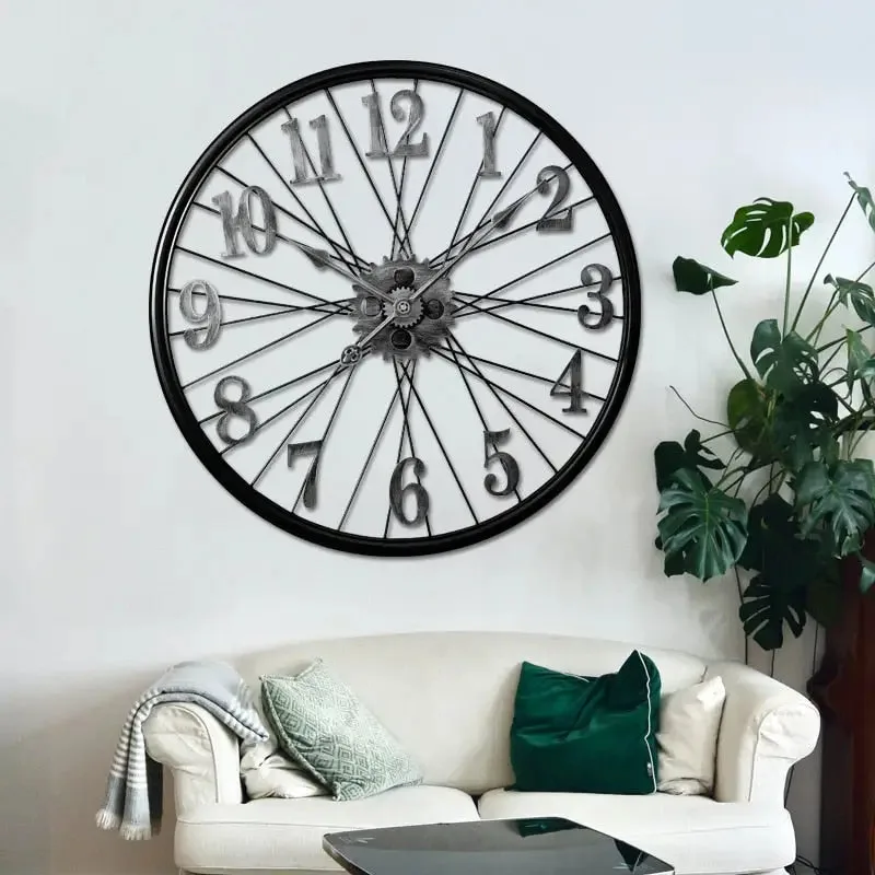 Tandwiel wandklok, vintage wandklok in zilver of goud
