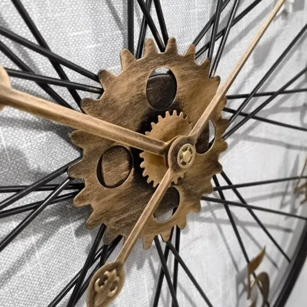 Tandwiel wandklok, vintage wandklok in zilver of goud