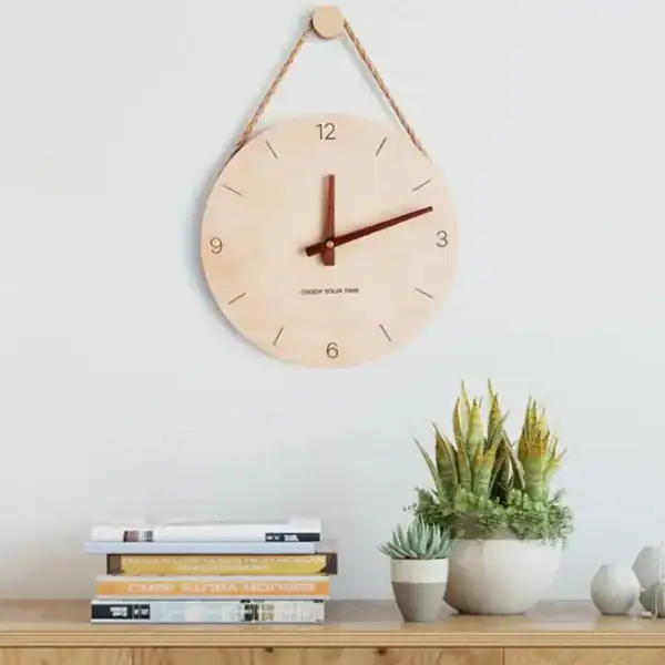 Houten wandklok, naturel, met bladmotief of zwart, foto 3
