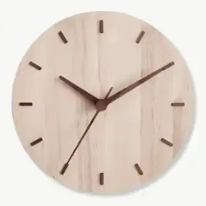 Minimalistische houten wandklok, modern design