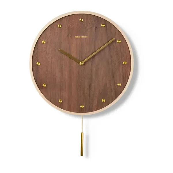 Moderne wandklok met slinger, eigentijds design