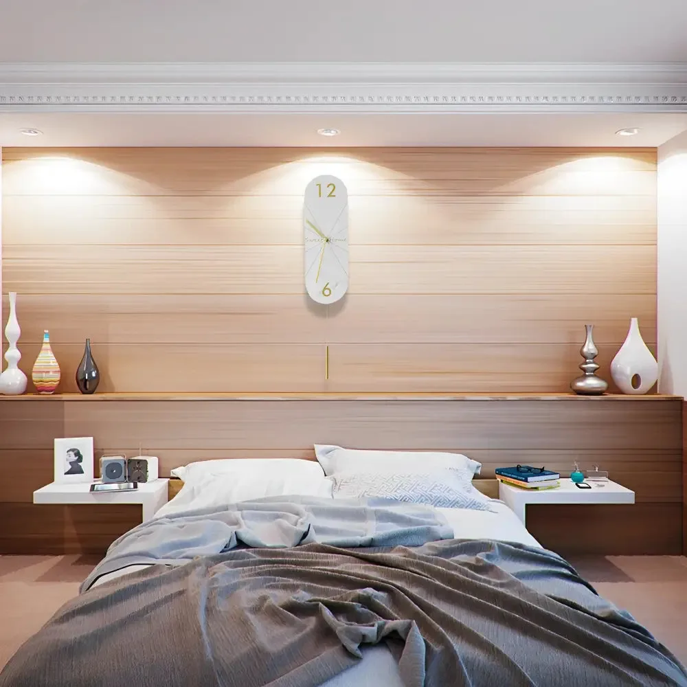 Designer wandklokken, met lange of ronde slinger