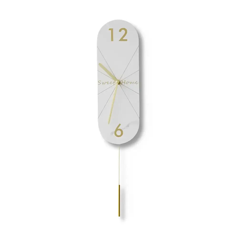 Designer wandklokken, met lange of ronde slinger