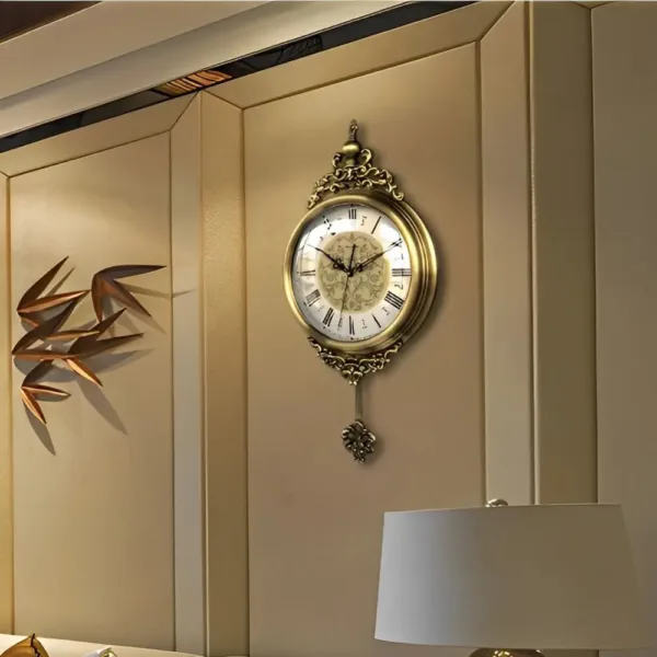 Vintage retro wandklok, met Romeinse cijfers