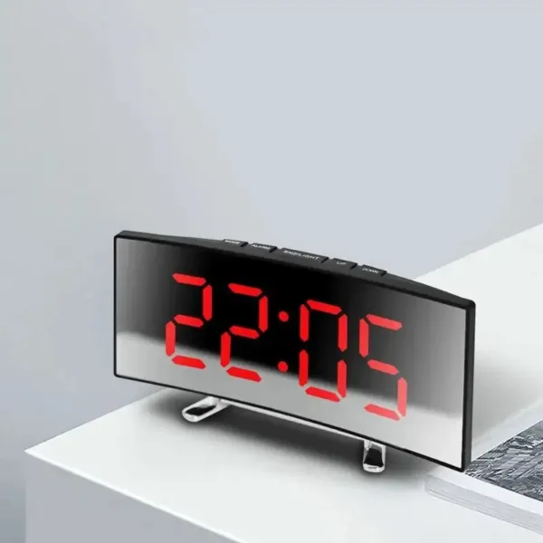 Digitale wandklok led, in wit, groen of rood