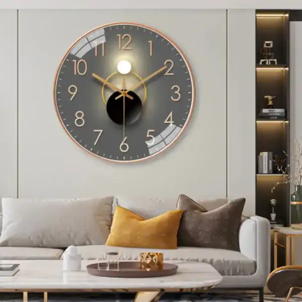Wandklok met licht-en-schaduwmotief, twaalf uitvoeringen, foto 2
