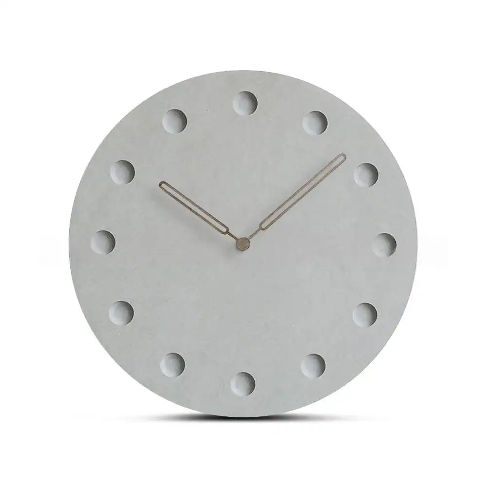 Wandklok minimalistisch, beton met opengewerkte wijzers