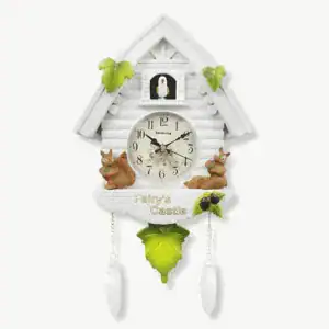 Witte koekoeksklok design, bloemenontwerp